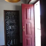 Art Boutique *